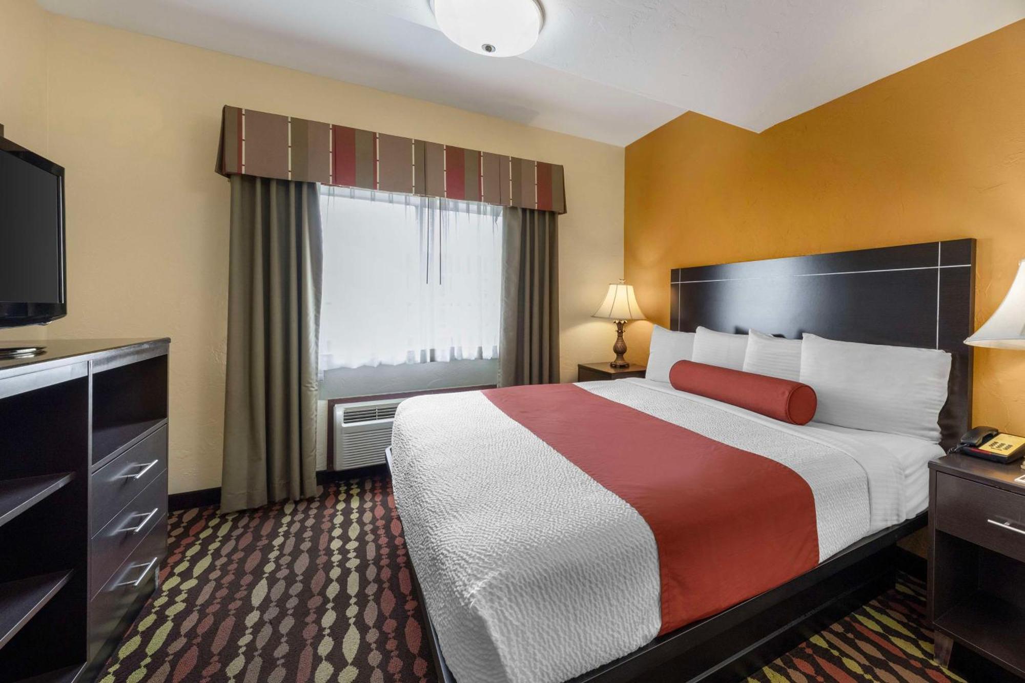 Best Western Greentree Inn & Suites Moore Eksteriør billede