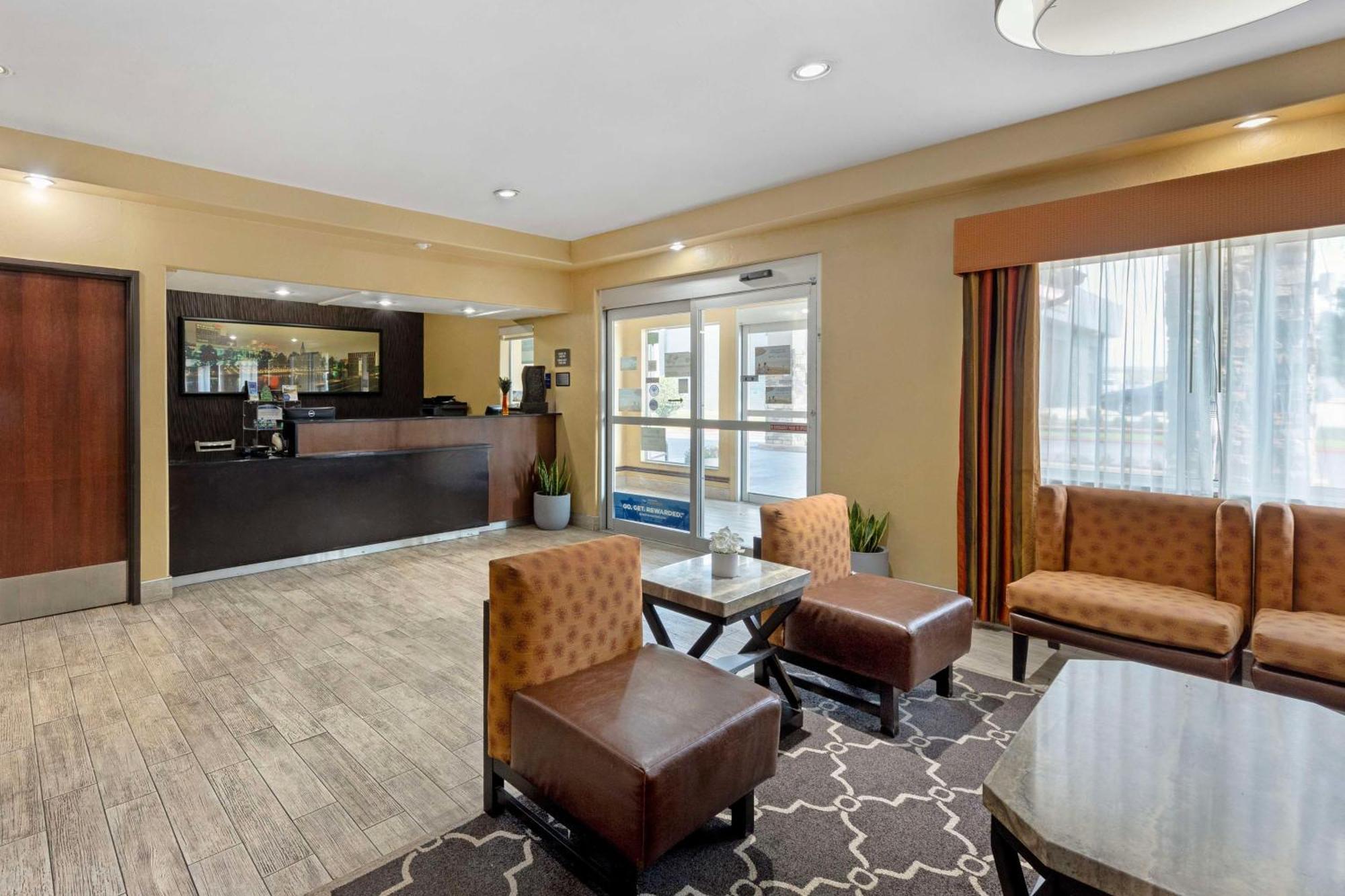 Best Western Greentree Inn & Suites Moore Eksteriør billede
