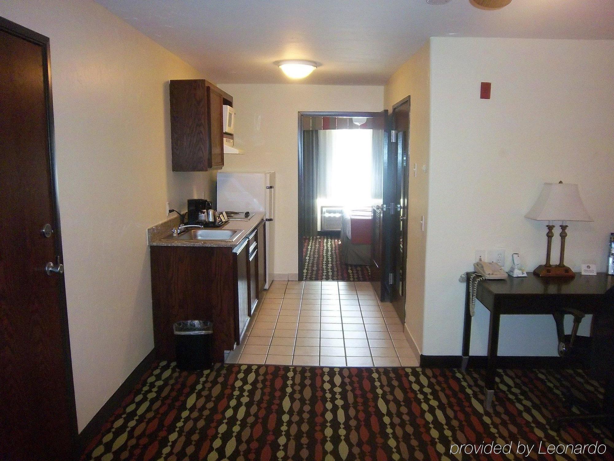 Best Western Greentree Inn & Suites Moore Eksteriør billede